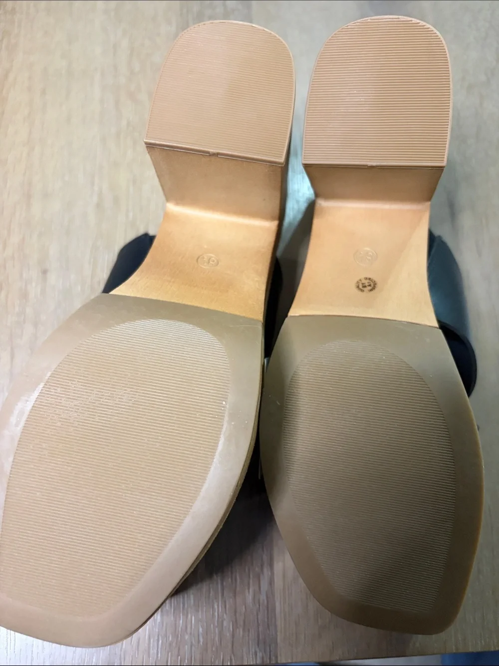 a.n.a Black Crisscross Slide Sandals - Picture 4 of 4